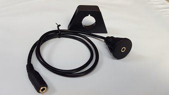 GROM audio FM35 Flush Mount 3.5mm female auxiliary cable 1.5FT N2