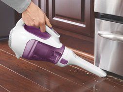 Black &amp; Decker CHV1210 Dustbuster 12-Volt Cordless Cyclonic Hand Vac N9