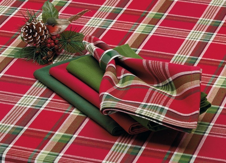 DII Christmas Holiday Holly Jolly Plaid Napkin, Set of 6 N70