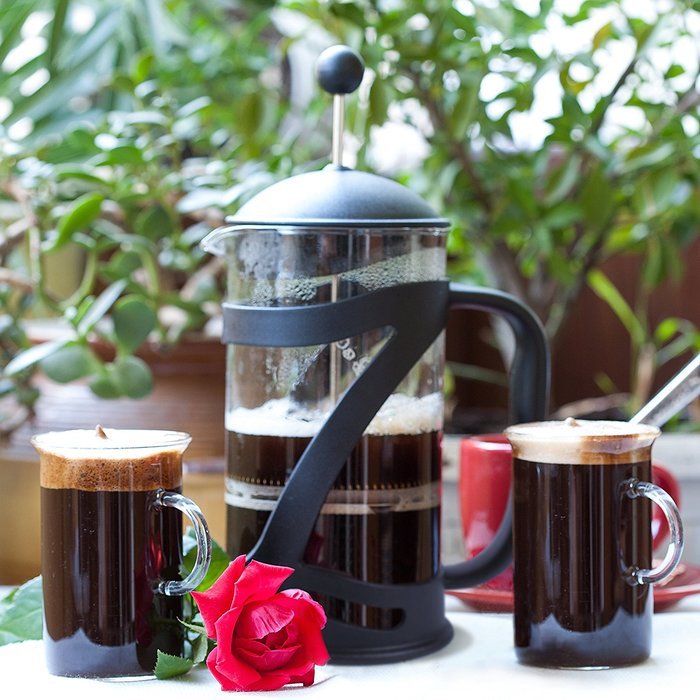 French Press Coffee Maker and Stainless Steel Coffee Scoop Set | 34 Oz | By Savvy Coffee
