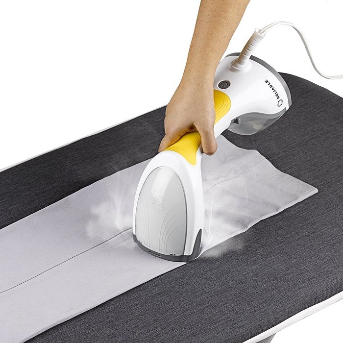Reliable Dash 100GH Hand-Held Garment Steamer N3