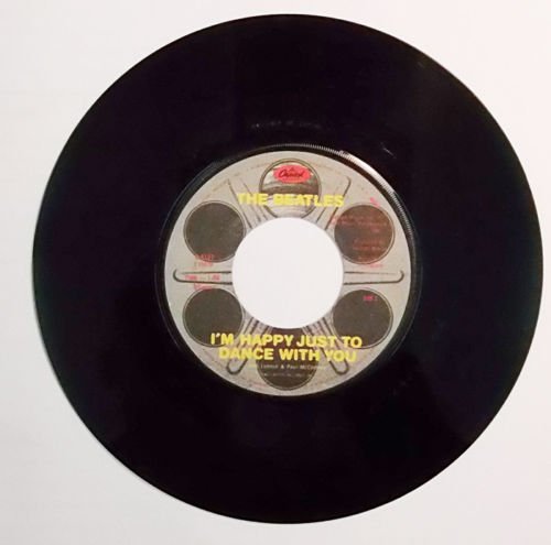 THE BEATLES "THE BEATLES MOVIE MEDLEY" CAPITOL B-5107 7" 45 RPM RECORD