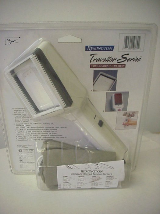Remington Traveller Series - Garment Steam Brush SB-1BP N2