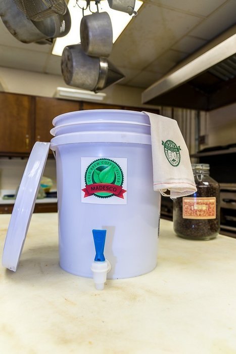Bundle: Cold Brew Coffee and Iced Coffee 5-gallon Dispenser and 2 Sets of Senior Grande Reusable Filters and Liners...