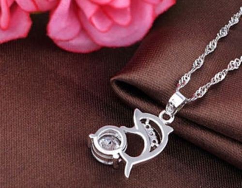 Jumping Dolphins Silver Rhinestone Creative Charm Necklace Pendant Love Souvenir N6