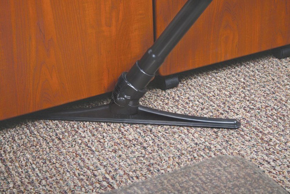 Cen-Tec Systems 34965 Sidewinder Carpet Vacuum Tool with 1.5-Inch Neck, 18-Inch N2