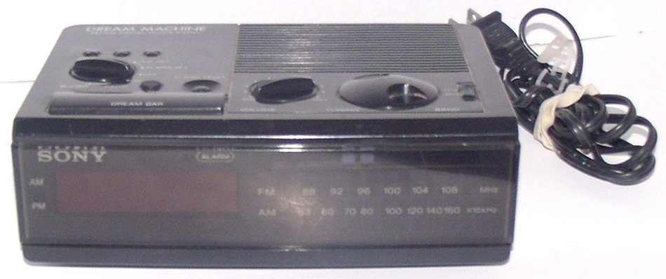 Vintage Sony Dream Machine Alarm Clock Radio Model ICF-C3W