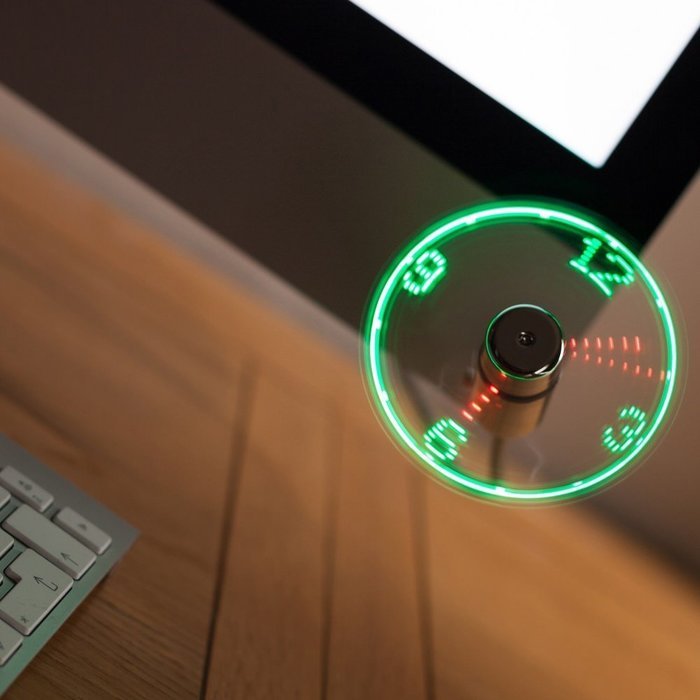 The Source USB LED Clock Fan N4