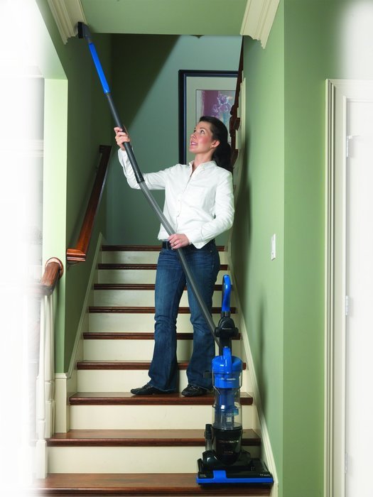 Panasonic MC-UL425 "Jet Force Bagless" Upright Vacuum Cleaner, Dynamic Blue & Black finish