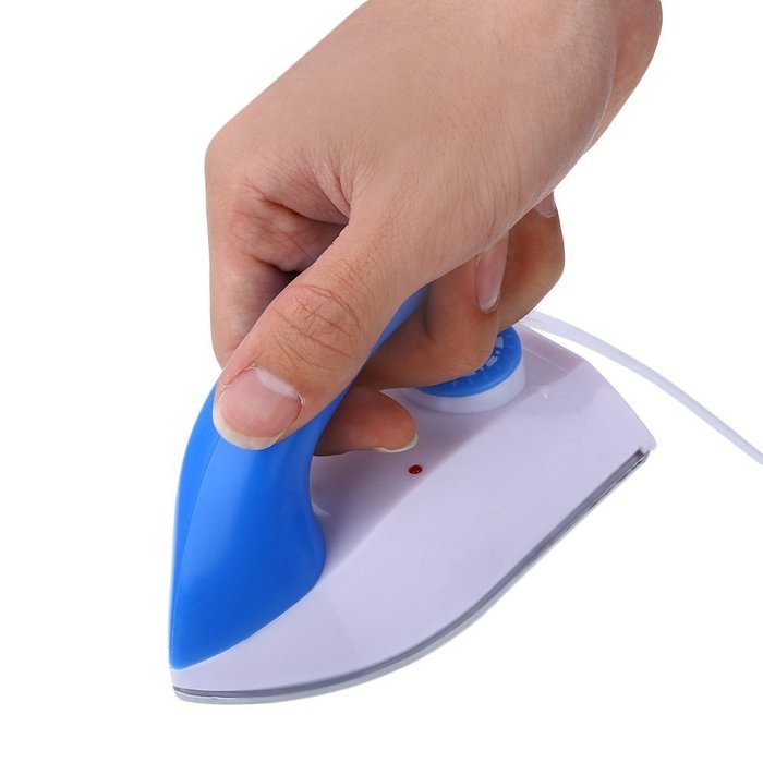Magicook Iron Non-Stick Soleplate Mini Portable Travel Electric Iron Dual Voltage 220V / 110V N4