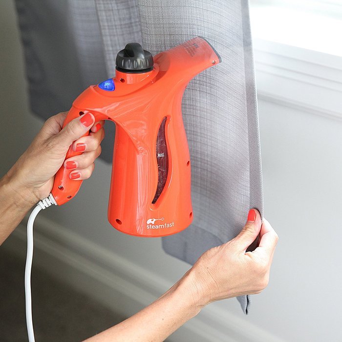 Steamfast SF-435 Compact Fabric Steamer N20