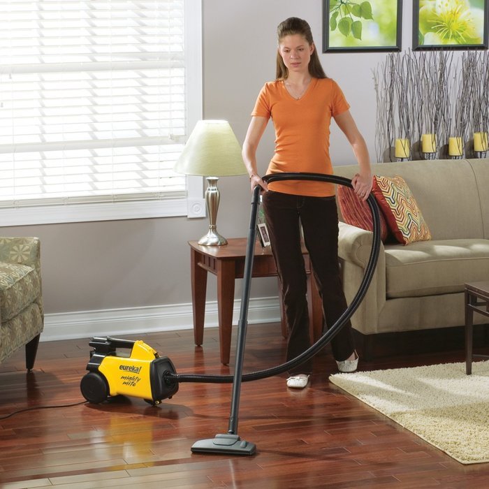 Eureka Mighty Mite Canister Vacuum, 3670G - Corded N3