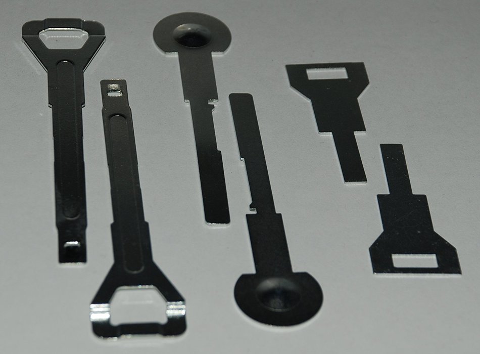 Xtenzi Sony Radio Removal Stereo Universal Key tool Set XPLOD CD MP3 DVD CDX N2