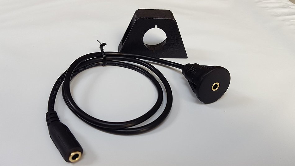 GROM audio FM35 Flush Mount 3.5mm female auxiliary cable 1.5FT N2