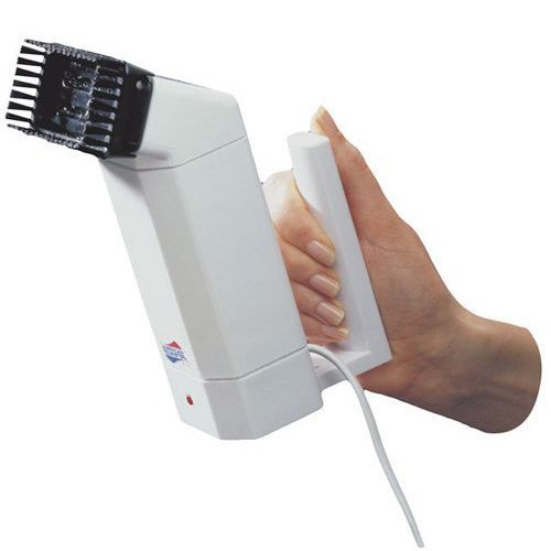 Travel Accessories American Tourister Garment Steamer White