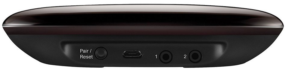 Logitech 915-000216 Harmony Ultimate Hub and Mobile App for Closed-Cabinet Control of 8 Devices N4