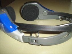 Lenoxx Sound AM/FM Sport Radio Headphone Model# Lenoxx Sound 885M (Dark Blue/Grey/Black version) N6