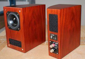 Qinpu V-6 Mini Full Range Bookshelf Speakers