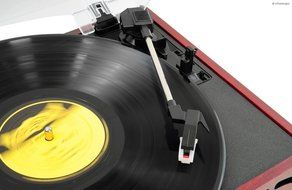 3-SPEED 33/45/78 WOODEN CASE TURNTABLE RECORD PLAYER w/ USB-to-PC / VINYL-to-MP3 N7