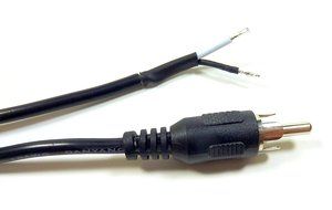 6-ft RCA Male Shielded Audio Cable To Bare Wire For Speakers &amp; Subwoofer, Heavy-Duty 18 AWG