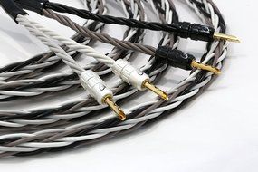 KnuKonceptz eKs BFA Style Banana Plugs - Set of 4