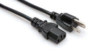 Hosa PWC-148 18 AWG, IEC C13 to NEMA 5-15P Power Cord, 8 feet