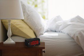 [Upgraded] Peakeep Little Digital FM Radio Dual Alarm Clock with Snooze and Sleep Timer, Large Display with 2... N7