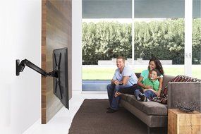 OmniMount PLAY20 Interactive Panel Mount for 19-Inch to 32-Inch TV N18