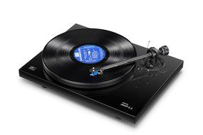 Music Hall MMF 2.2 Belt Driven Turntable with Cartridge, Gloss Black N3