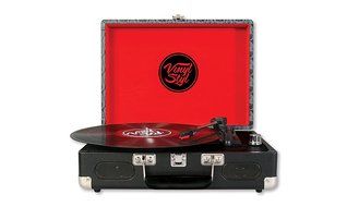 Vinyl Styl Groove Portable 3 Speed Turntable (Skull Design) N4