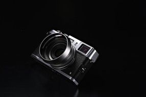 Fujifilm X100S 16 MP Digital Camera with 2.8-Inch LCD (Silver) (OLD MODEL) N13