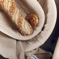Homestia Round Shaped Bread Dough Proofing Rising Rattan Basket &amp; Linen, 9.8 Inch N24