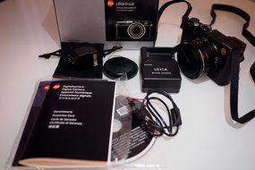 Leica D-Lux (Type 109) 12.8 Megapixel Digital Camera with 3.0-Inch LCD (Black) (18471)