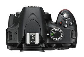 Nikon D3200 Digital SLR with 18-55mm VR II Compact Lens Kit - Black (24.2 MP) 3.0 inch LCD N5