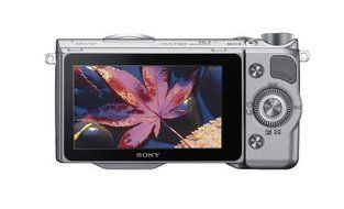 Sony NEX-5T NEX-5TS NEX5TK/S Compact Interchangeable Lens Digital Camera Body Only (Silver) N3