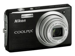 Nikon Coolpix S560 10MP Digital Camera with 5x Optical Vibration Reduction (VR) Zoom with 2.7 inch LCD (Graphite... N4