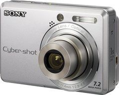 Sony Cybershot DSCS730 7.2MP Digital Camera with 3x Optical Zoom N5