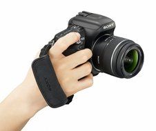 Sony Alpha DSLRA500L 12.3MP Digital SLR Camera with 18-55mm Lens N9