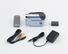 Canon ZR930 1.07MP MiniDV Camcorder with 37x Optical Zoom (Discontinued by Manufacturer) N7