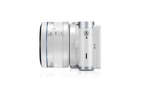 Samsung NX300 20.3MP CMOS Smart WiFi Mirrorless Digital Camera with 20-50mm Lens and 3.3" AMOLED Touch Screen... N8