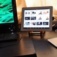 double angel billet stand for smart phone tablet orange N3