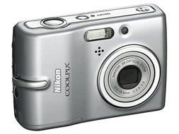 Nikon Coolpix L10 5MP Digital Camera with 3x Optical Zoom N8