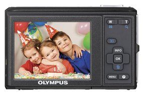 Olympus FE-47 14 MP Digital Camera with 5x Optical Zoom and 2.7-inch LCD (Black) (Old Model) N3