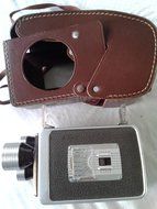 Kodak Brownie Movie camera- Turrent F 2.3 - 8mm- with leather case N7