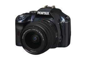 Pentax K-x 12.4MP Digital SLR with 2.7 inch LCD and 18-55mm f/3.5-5.6 AL Lens (Navy)