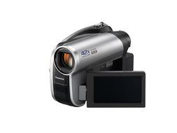 Panasonic VDR-D50 DVD Camcorder with 42x Optical Image Stabilized Zoom (Discontinued by Manufacturer) N5