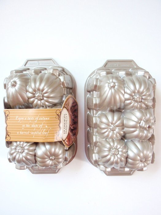 nordic-ware-williams-sonoma-pumpkin-harvest-patch-baking-loaf-pan-n7