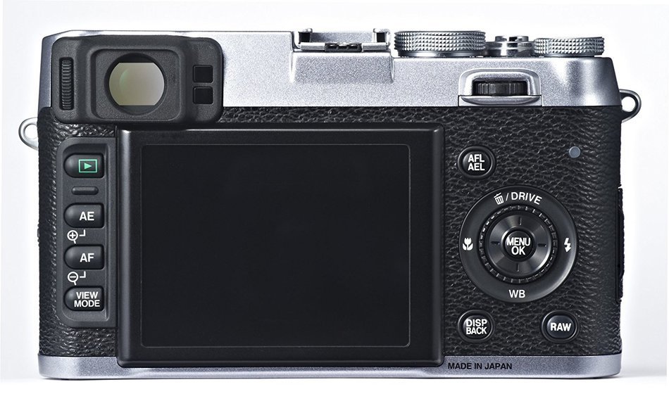 Fujifilm X100S 16 MP Digital Camera with 2.8-Inch LCD (Silver) (OLD MODEL) N7