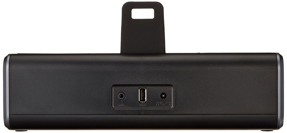 AmazonBasics Lightning Dock Clock Radio N6