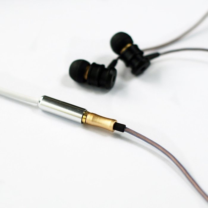 DIKOO 35510011 AUX 3.5mm Male to Male Stereo Audio Cable with In-line Microphone N62